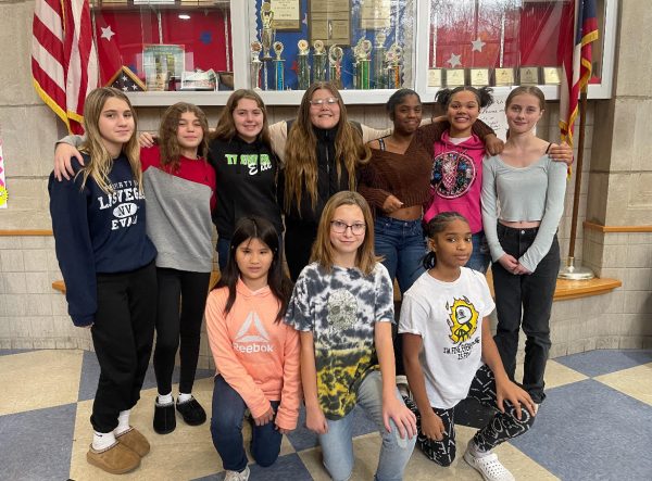 Meet The Seventh Grade Girls Basketball Team!