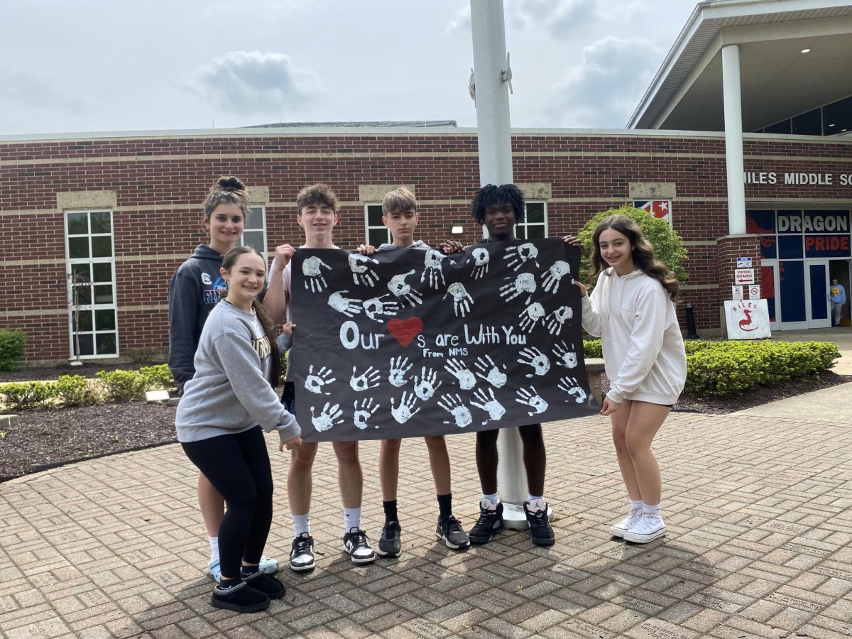 Students who helped make the banner