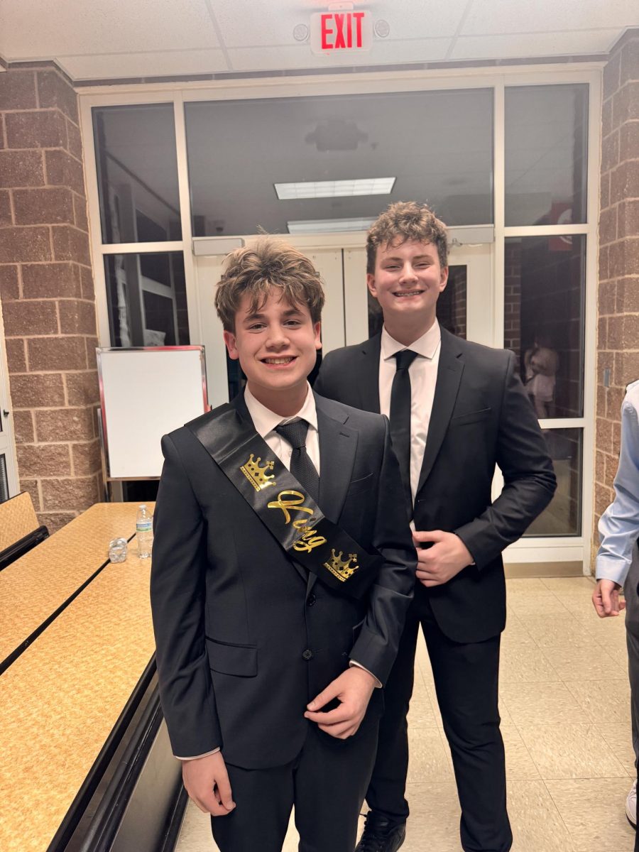 Dommy And The Sweethearts Dance KING!
